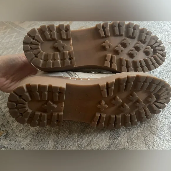 Steve Madden Rainier Booties - Picture 7 of 11